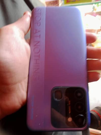 Tecno Spark 8C