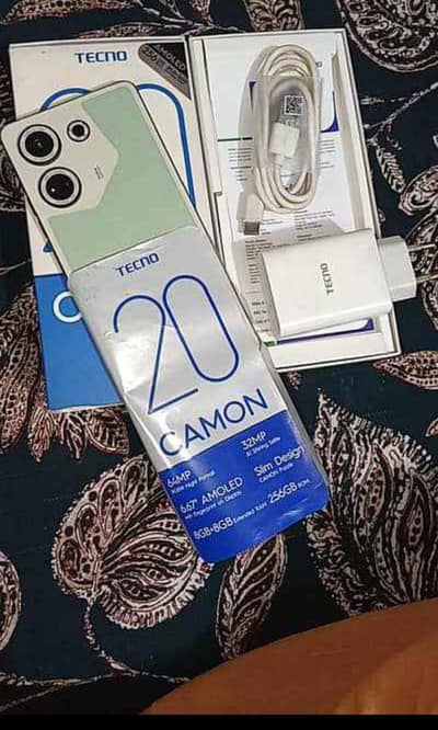 Tecno CAMON 20