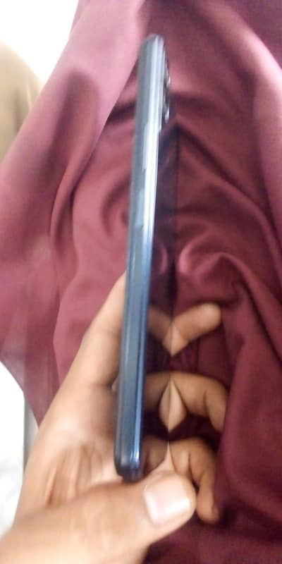 Infinix Hot 12