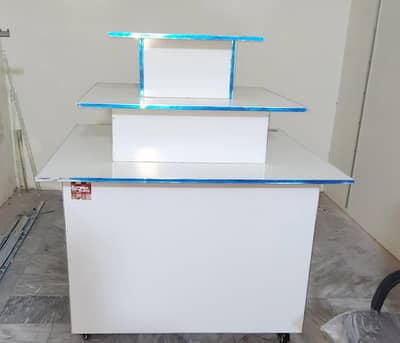 in v good condition table use in shop for display clothes