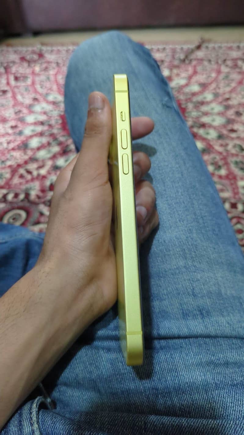 Apple iPhone 14 plus 4