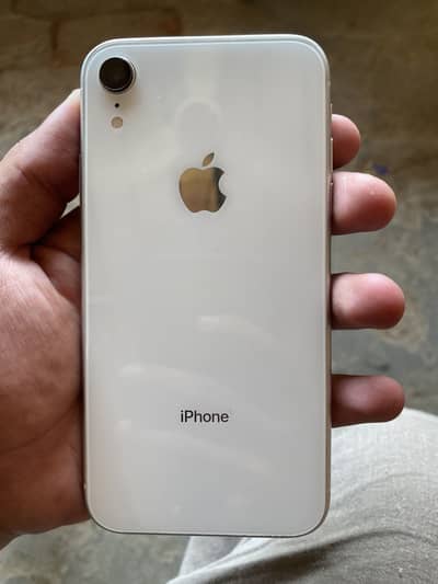 Apple iPhone XR