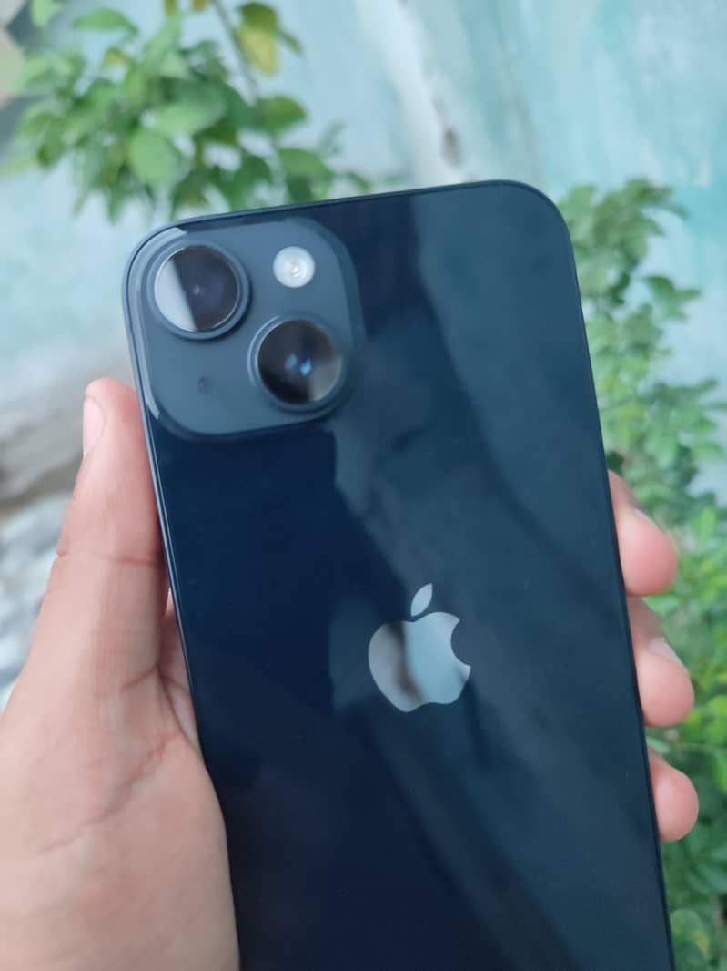 Apple iPhone 14 4