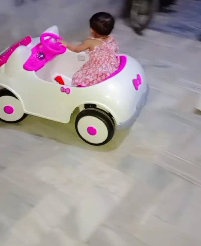 baby car electric chargeable and remote control car 1
