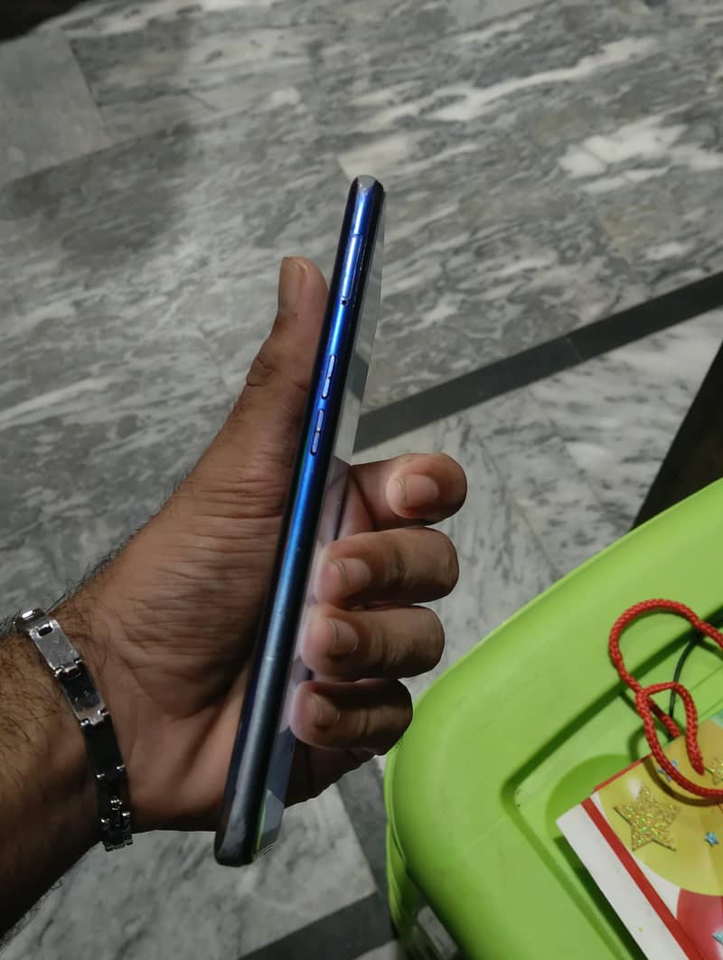 OPPO A54 1