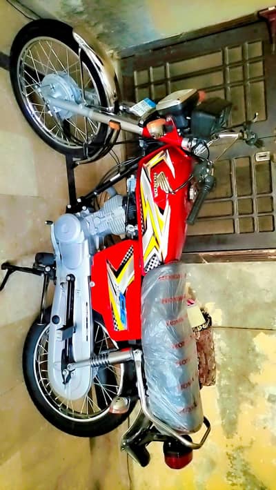 Honda cg125 islamabad num first onwer sharoom condation