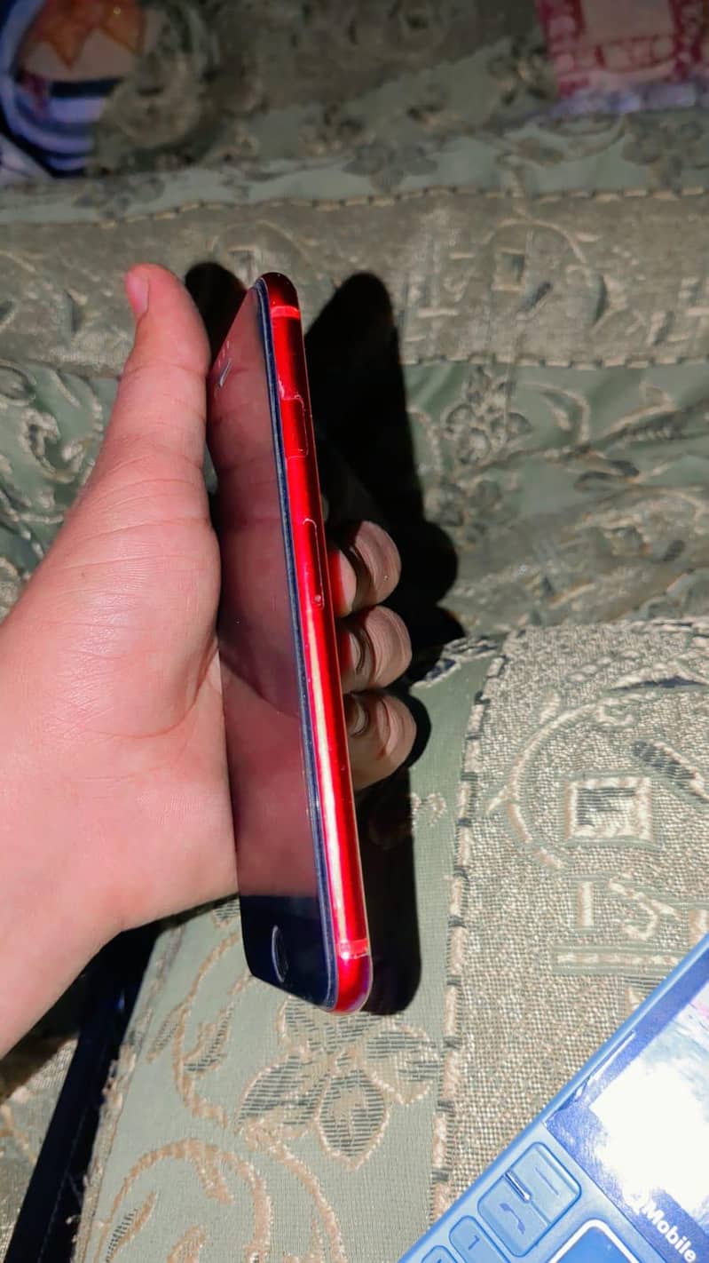 Apple iPhone 8 2