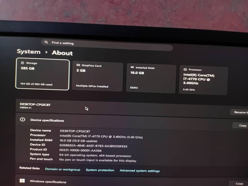 GAMING PC / WITH SCREEN 5