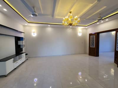 Beautifully Designer 10 Marla Brand New House Near To Malik Riaz Masjid Business District Commercial and Park in Sector C