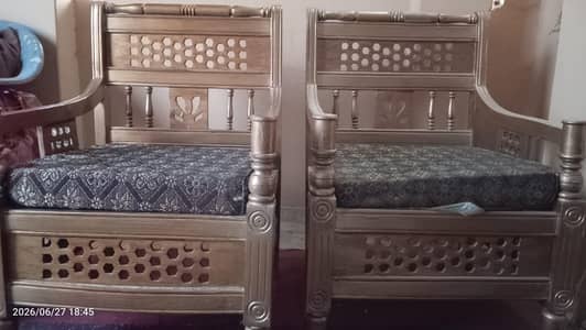 2 Sofa Chairs for Sale – Excellent Condition | Lahore