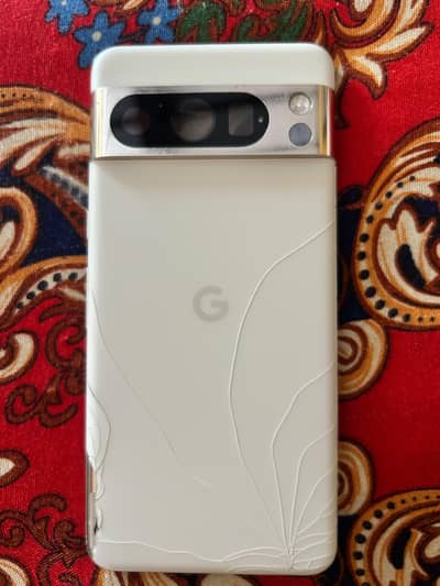 Google Pixel 8 Pro