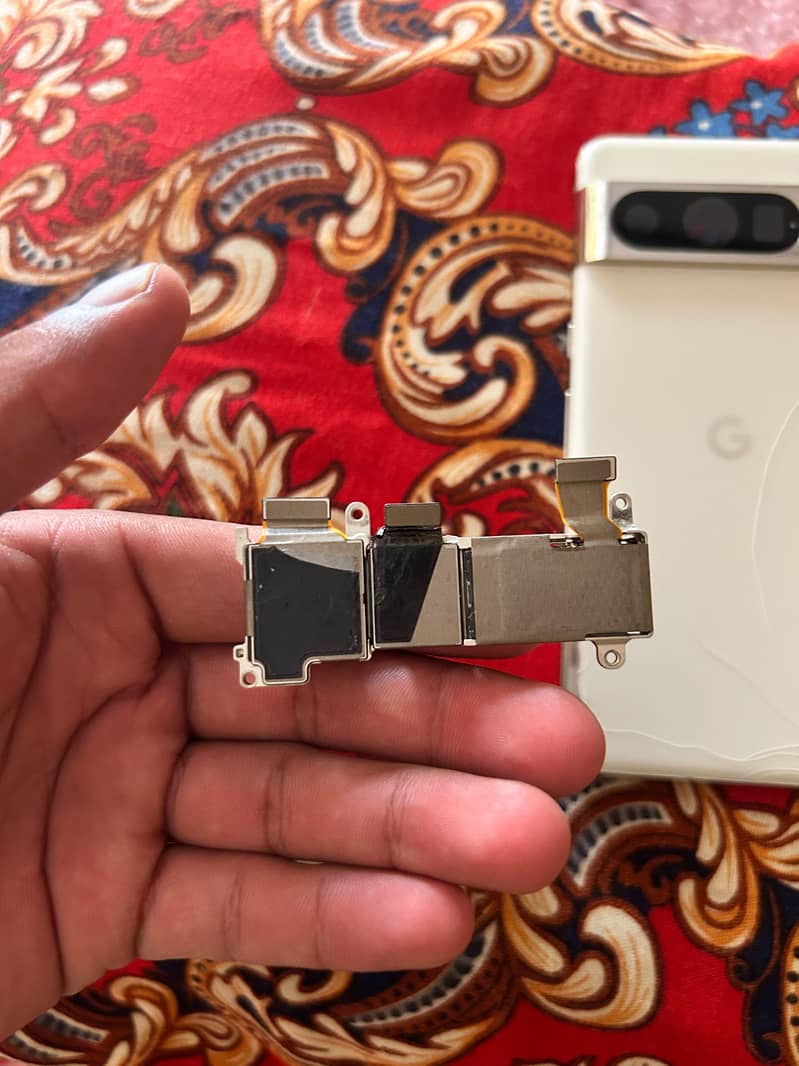 Google Pixel 8 Pro 3