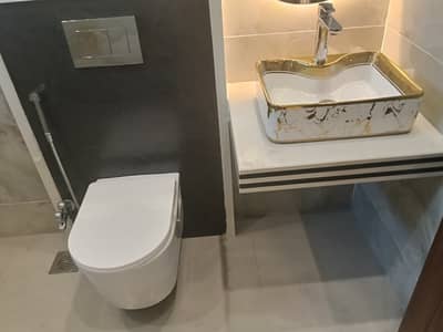 1 Kanal Brand New Upper Portion for Rent in Bahria Town Sector E
