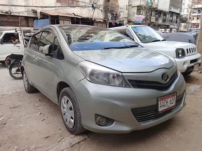 Toyota Vitz 2012