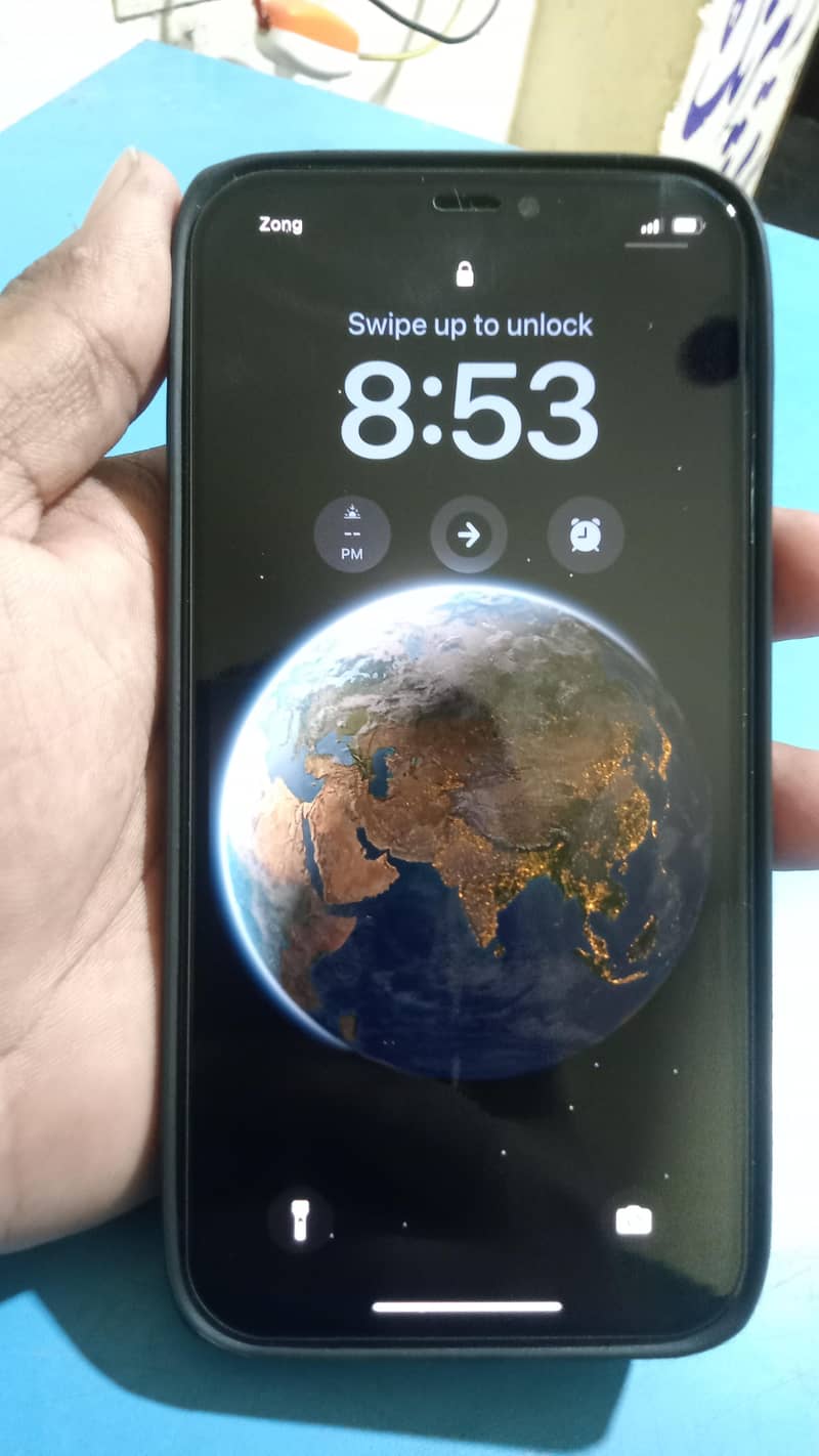 Apple iPhone 12 0
