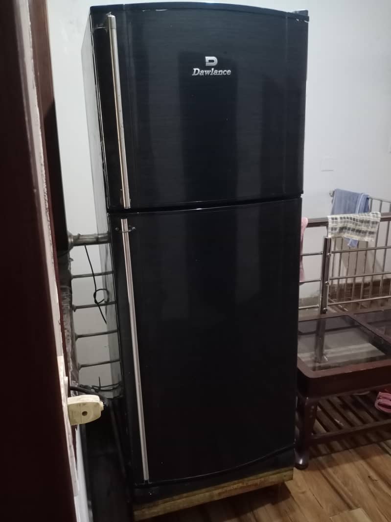 refrigerator 0
