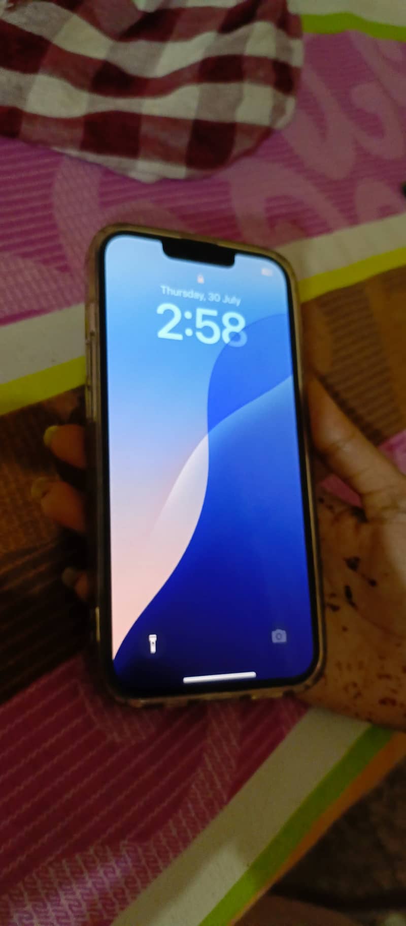 Apple iPhone 13 1