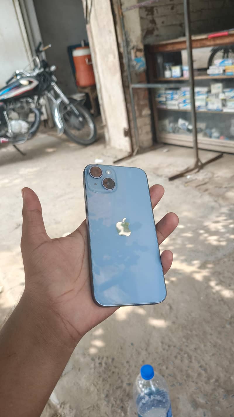 Apple iPhone 14 5
