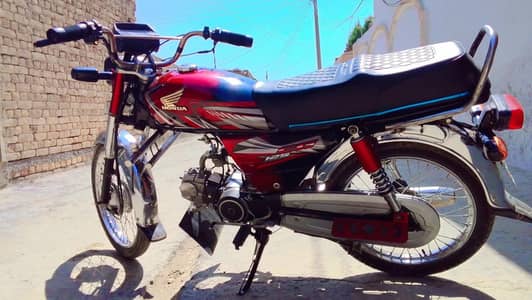 Ghani bike 70cc bilkul ok ha double saman