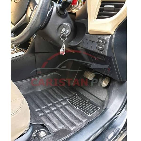 Toyota Corolla 5D Floor Mats Black for 2014-2023