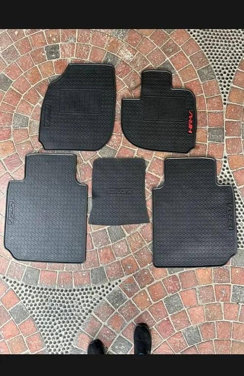 Honda HR-V heavy-duty PVC latex floor mats