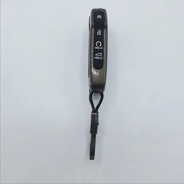 Kia Sportage 2025 Remote Key Cover: Premium Alloy Metal Case with Keychain