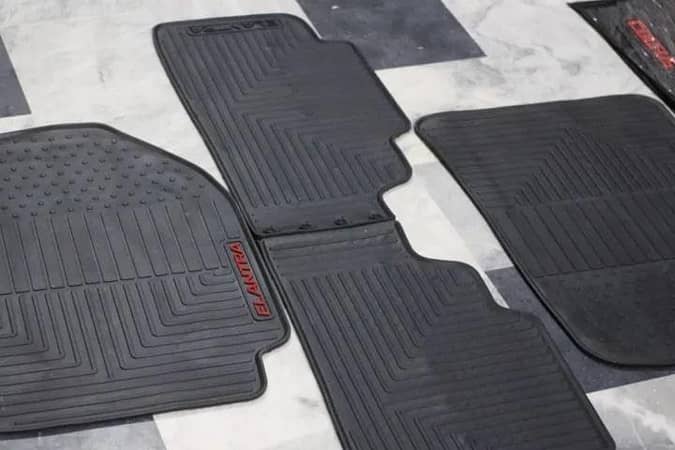 Hyundai Elantra All-Weather Floor Mats – PVC Rubber, Premium Quality