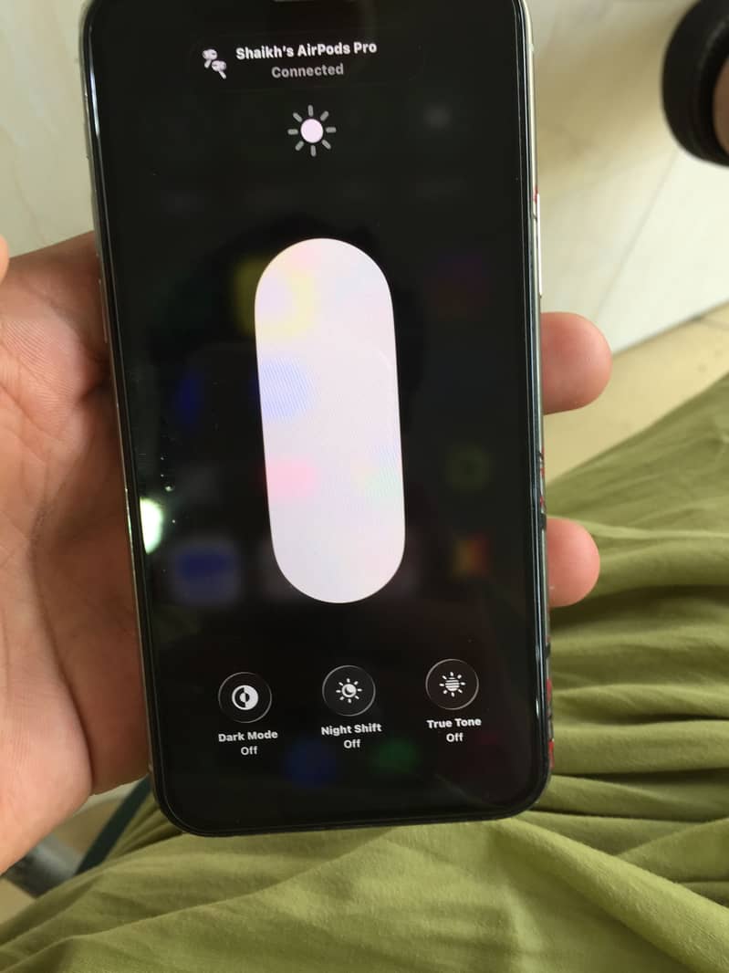 Apple iPhone 11 Pro 2