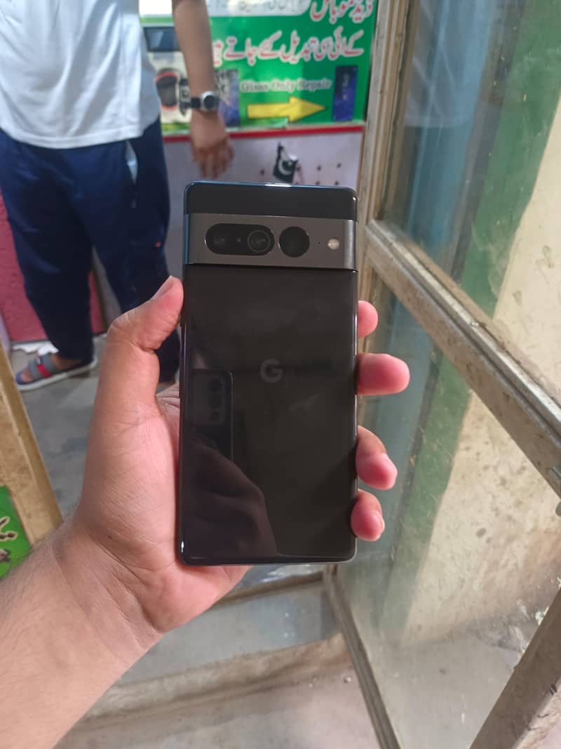 Google Pixel 7 Pro 6