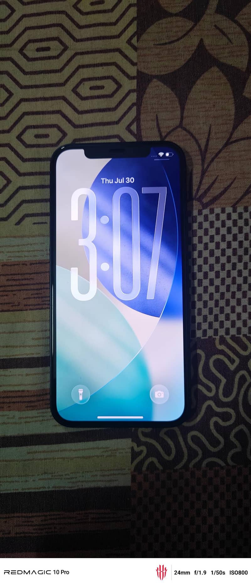 Apple iPhone 12 3