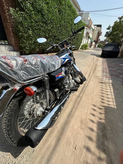 Total Genuine Brand New Bike Lush Condition