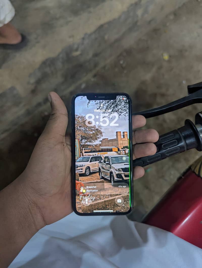 Apple iPhone 11 Pro 1