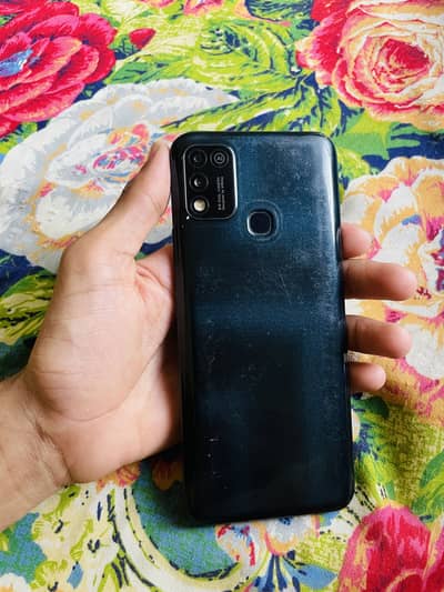Infinix Hot 11 Play