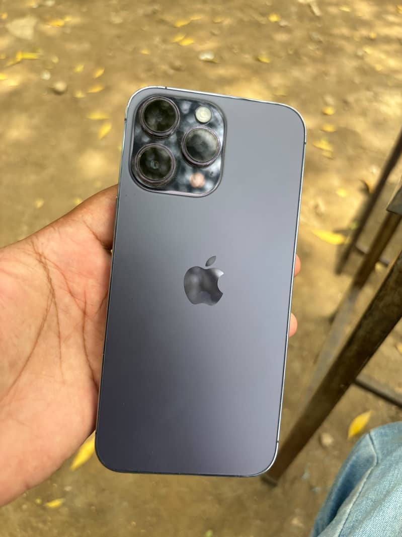 Apple iPhone 14 Pro Max 0