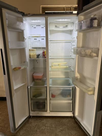 Double door fridge