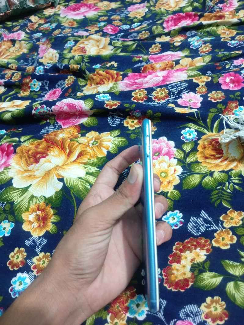 Tecno CAMON i 3