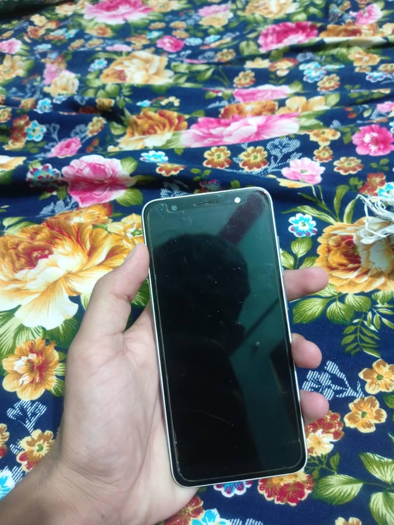 Tecno CAMON i 4