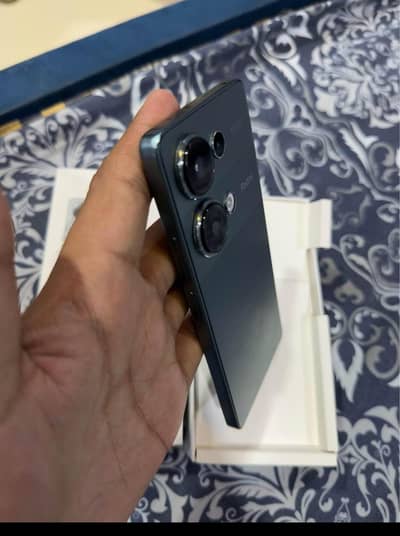 redmi note 13 pro.        . 8+8/256GB