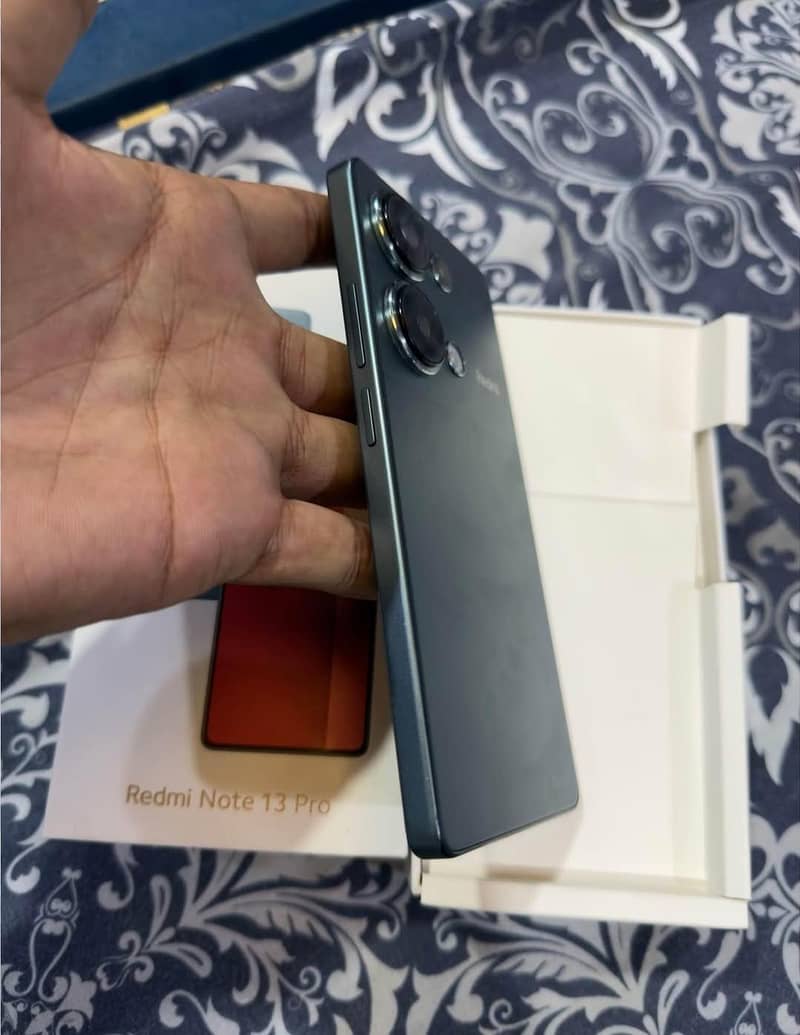 redmi note 13 pro.        . 8+8/256GB 0