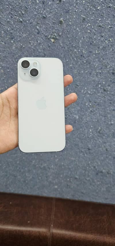 Apple iPhone 15