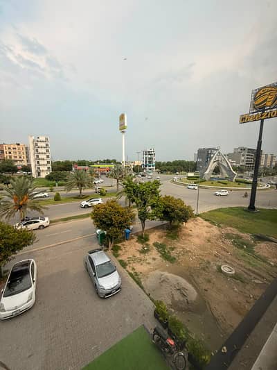 5 MARLA COMMERCIAL BUILDING FOR SALE IN SECTOR E BAHRIA TOWN LAHORE