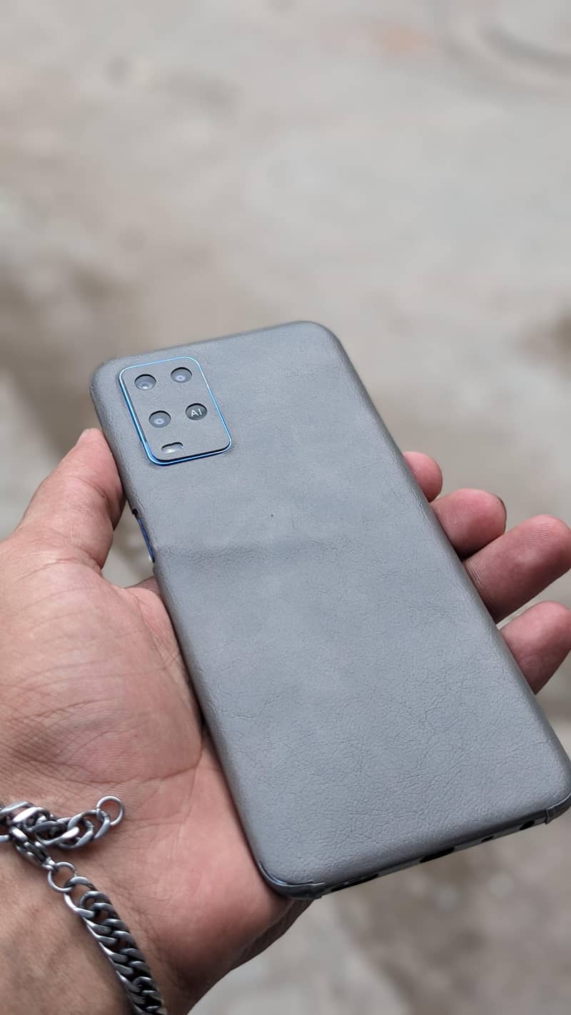 OPPO A54 1