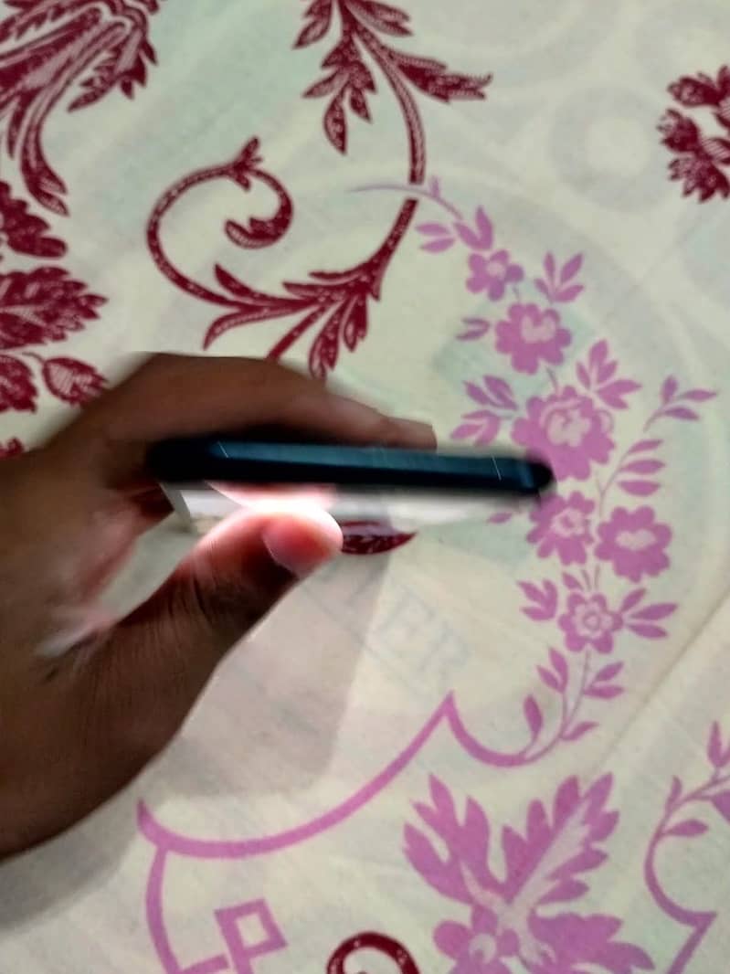 Apple iPhone SE 4