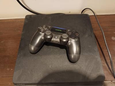 PS4 slim 1 TB Console + 3 Games