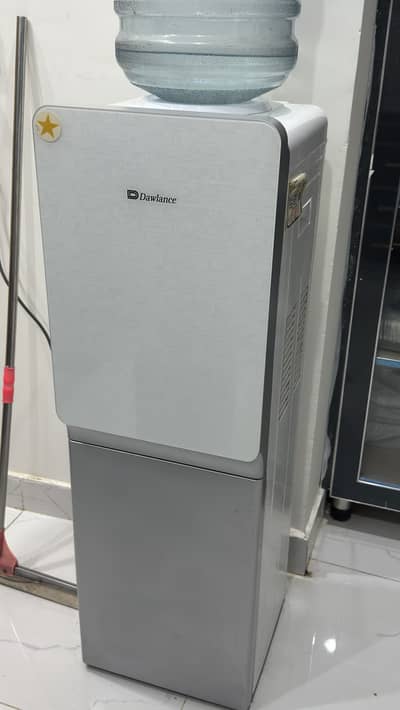 Water Dispenser excellent condition 