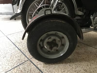 Bike side weels