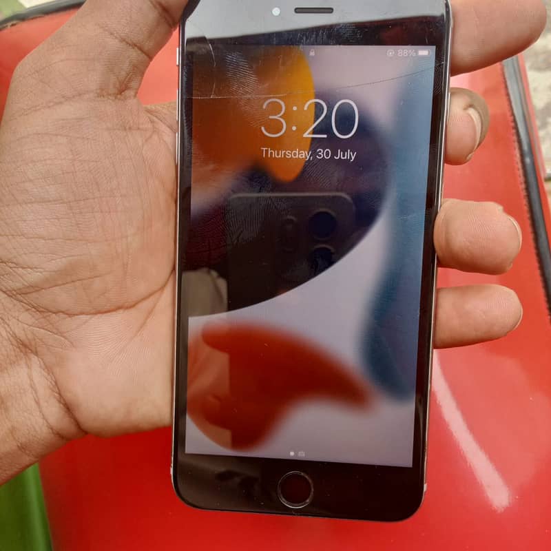 Apple iPhone 6S Plus 6