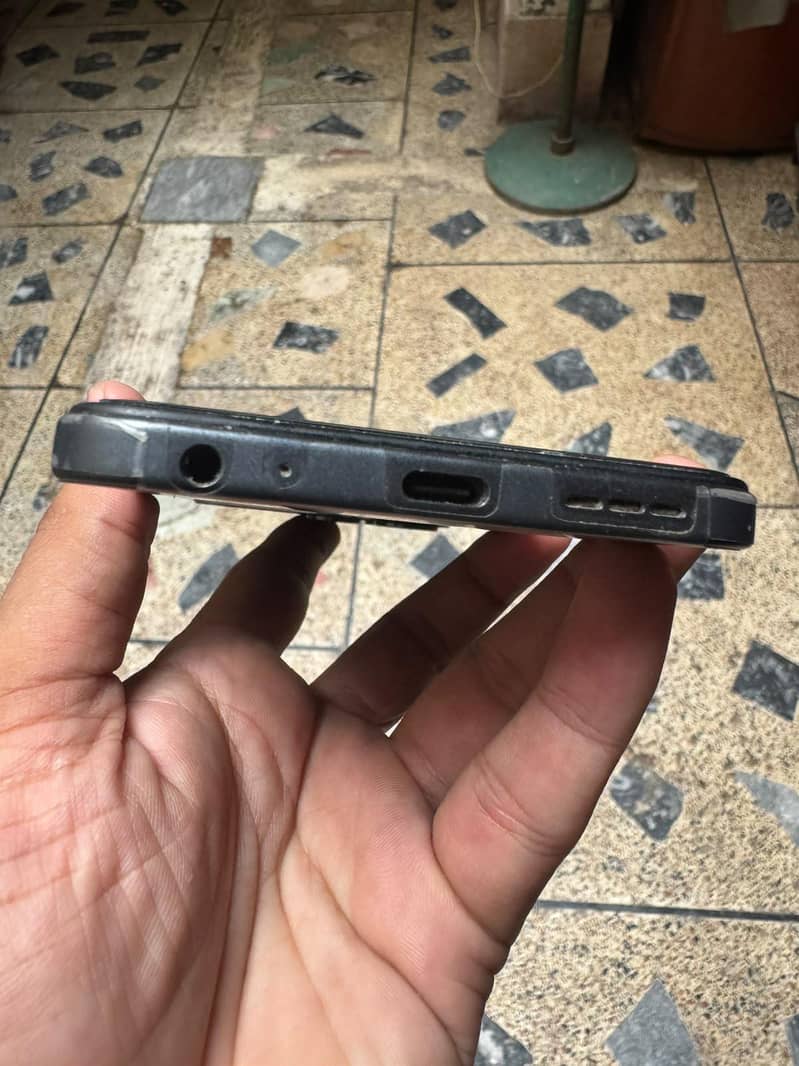 TECNO SPARK 40 2