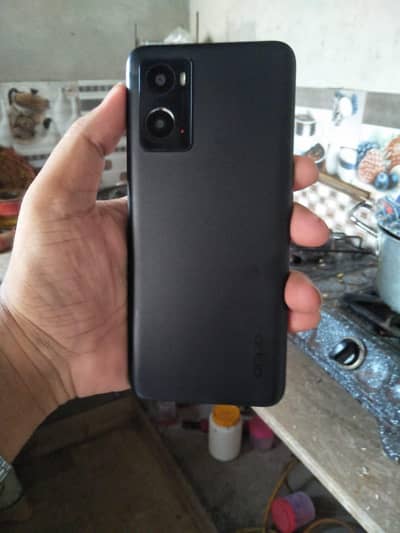 OPPO A76