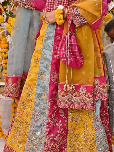 lengha choli urgent for sell price 6k medium size
